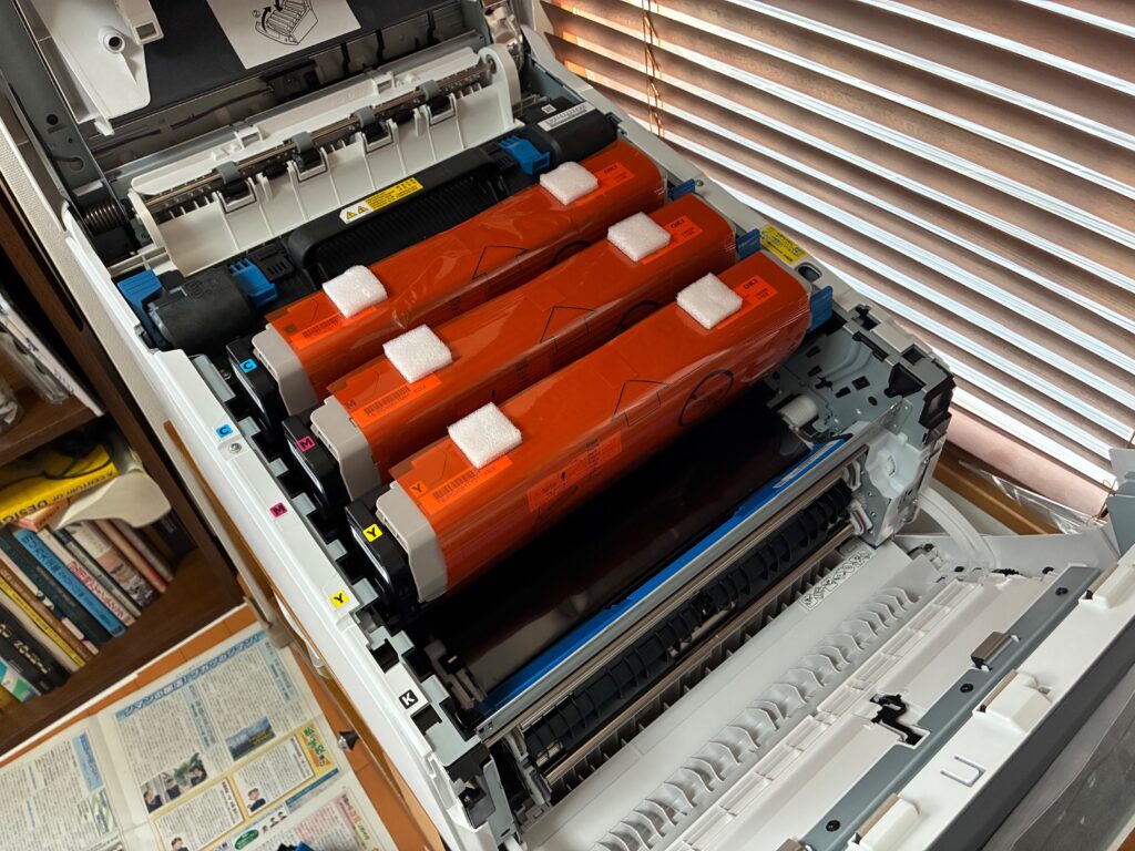 初期装備のトナー、1本抜いた